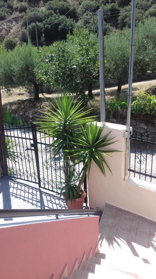 Maisonette Maria-For Tranquility ซีเกีย ภายนอก รูปภาพ